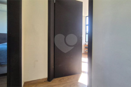 Casa à venda com 5 quartos, sendo 3 suítes, no condomínio Residencial Vale do Lago, Sorocaba - SP
