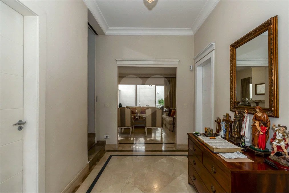 Casa de Vila à venda com 3 suítes em Morumbi, São Paulo, SP