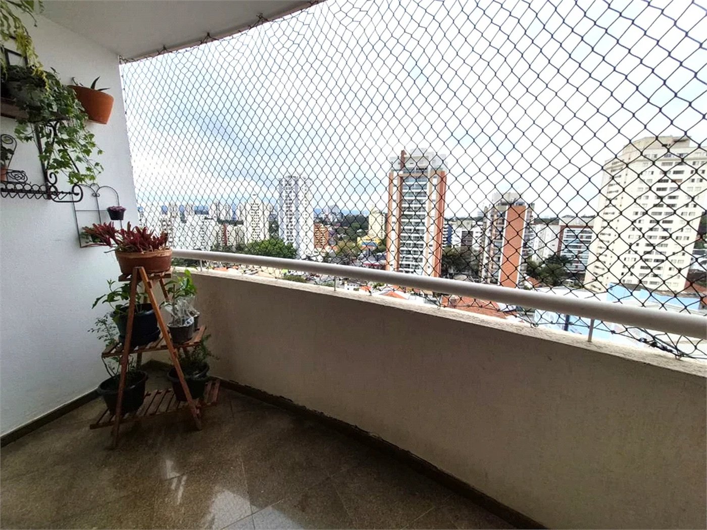 Apartamento à venda com 3 quartos, sendo 1 suíte,  em Vila Leopoldina, São Paulo, SP