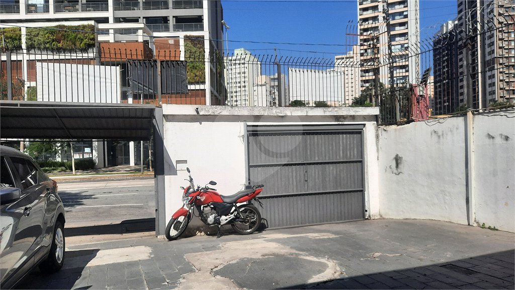 Terreno à venda em Brooklin, São Paulo, SP