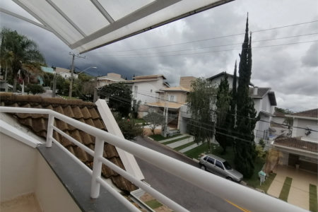 Casa para alugar com 3 quartos, sendo 1 suíte, no condomínio Recanto dos Paturis, Vinhedo - SP