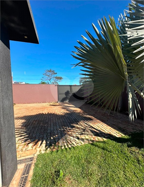 Casa à venda com 4 quartos, sendo 2 suítes, em Residencial Ponta Porã II, Ponta Porã, MS