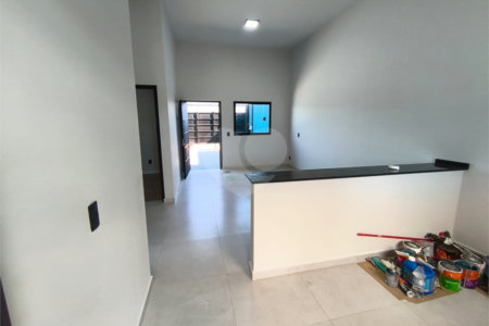 Casa à venda com 3 quartos, sendo 1 suíte, em Parque Itapê, Itapetininga, SP