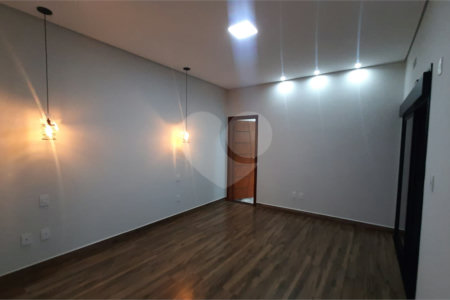 Casa à venda com 3 quartos, sendo 1 suíte, no condomínio Park Gran Reserve, Indaiatuba - SP