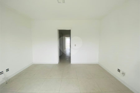 Casa à venda com 3 quartos, sendo 1 suíte, em Campo Grande, Rio de Janeiro, RJ