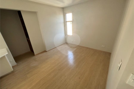 Apartamento à venda ou para alugar com 1 suíte em Vila Suzana, São Paulo, SP