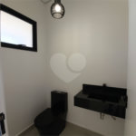 Casa à venda com 3 quartos, sendo 1 suíte, no condomínio Residencial Villagio Wanel, Sorocaba - SP