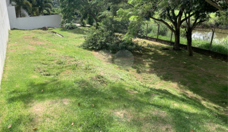 Terreno à venda no condomínio Villagio Di Capri, Votorantim - SP