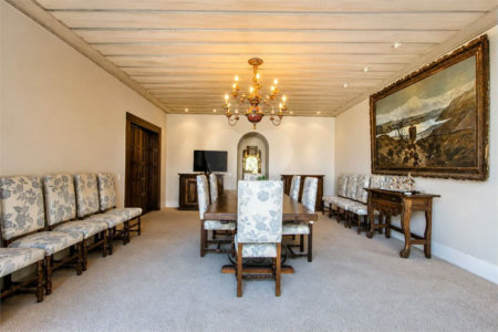 Casa à venda com 5 quartos, sendo 3 suítes, em Jardim Guedala, São Paulo, SP