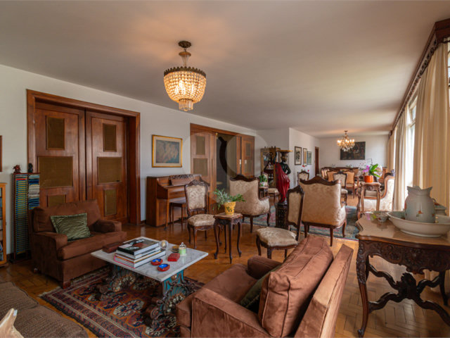 Apartamento à venda com 3 quartos, sendo 1 suíte,  em Jardim Paulista, São Paulo, SP