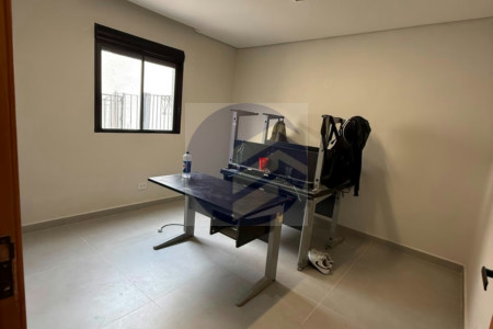 Sobrado à venda com 6 quartos em Vila Universitária, São Paulo - SP