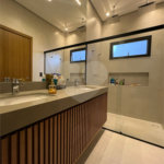 Casa à venda com 3 suítes no condomínio Residencial Valencia Ilha Turia, Ribeirão Preto - SP