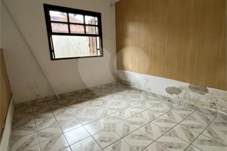 Casa à venda com 3 quartos em Conjunto Habitacional São Sebastião, Mogi das Cruzes, SP