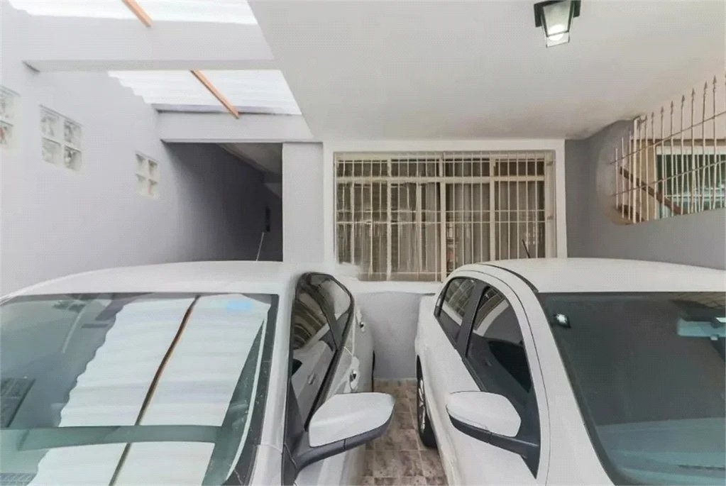 Sobrado à venda com 3 quartos, sendo 1 suíte, em Jardim Centenário, São Paulo, SP