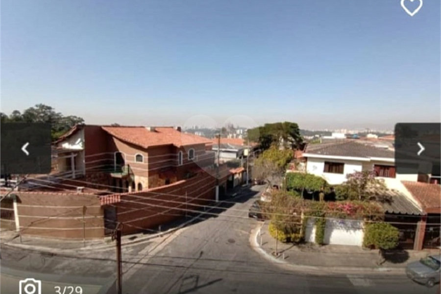 Sobrado à venda com 3 quartos, sendo 1 suíte, em Tremembé, São Paulo, SP