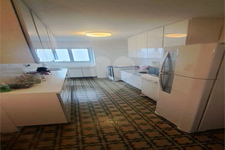 Apartamento à venda com 3 quartos, sendo 1 suíte, em Pinheiros, São Paulo, SP