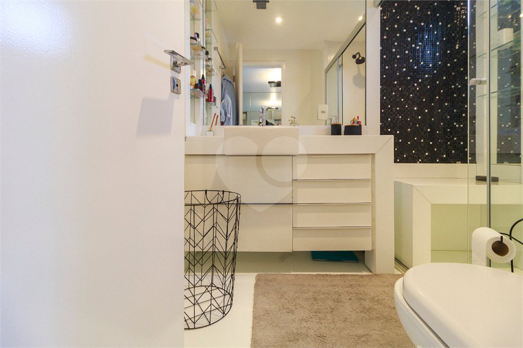 Apartamento à venda com 3 suítes em Brooklin, São Paulo, SP