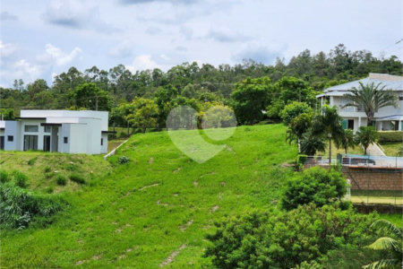 Terreno à venda no condomínio Jardim Primavera, Louveira - SP