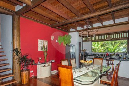 Casa à venda com 4 suítes em Praia Grande (sul da Ilha), Ilhabela, SP