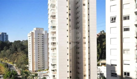 Apartamento à venda com 3 suítes em Vila Andrade, São Paulo, SP