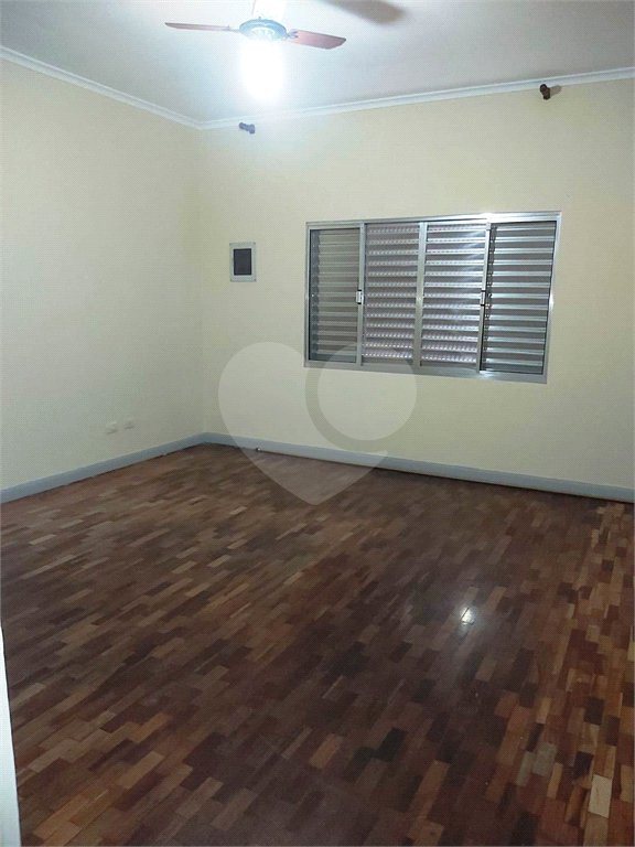 Sobrado à venda com 3 quartos em Jardim Japão, São Paulo, SP