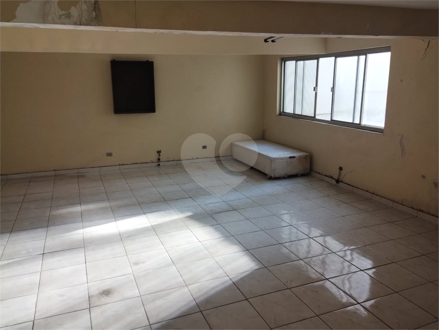 Sobrado à venda com 7 quartos, sendo 6 suítes, em Aclimação, São Paulo, SP