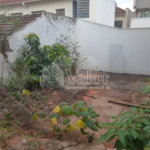 Casa Térrea com 2 dormitórios.