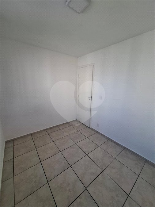 Apartamento à venda com 21 quartos, sendo 1 suíte, em Guaratiba, Rio de Janeiro, RJ
