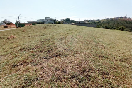 Terreno à venda no condomínio Campo de Toscana, Vinhedo - SP