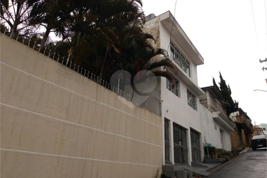 Prédio à venda com 4 quartos, sendo 1 suíte, em Santana, São Paulo, SP