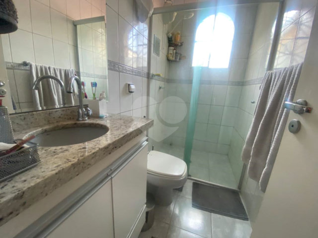 Casa à venda com 4 quartos, sendo 2 suítes,  em Parada Inglesa, São Paulo, SP