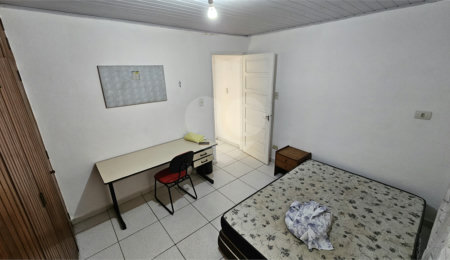 Casa à venda com 3 quartos, sendo 1 suíte,  em Jardim Petrópolis, São Paulo, SP
