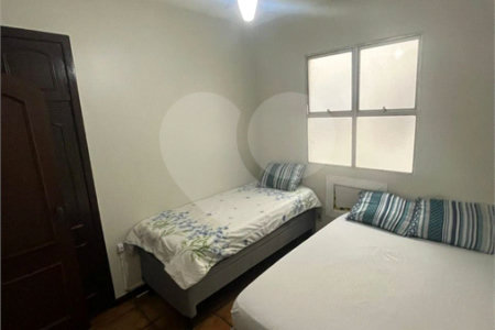 Apartamento à venda com 3 quartos, sendo 1 suíte,  em Vila Nova, Cabo Frio, RJ