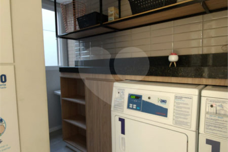 Apartamento à venda com 2 quartos em Santo Amaro, São Paulo, SP