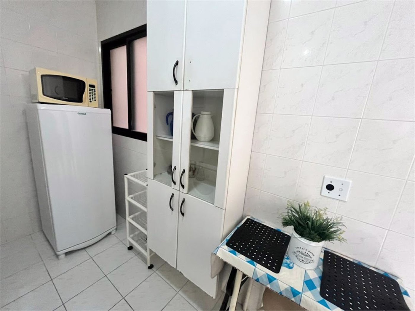 Apartamento com 1 dormitório à venda, 52 m² por R$ 281.000,00 - Jardim Três Marias - Guarujá/SP