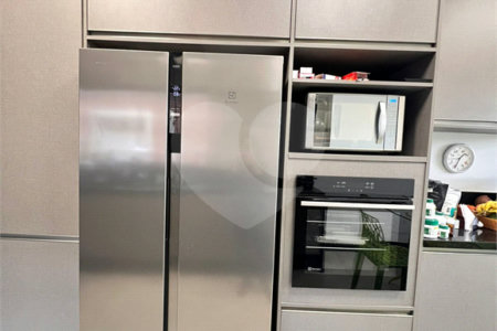 Sobrado à venda com 5 quartos, sendo 2 suítes, em Vila Inah, São Paulo, SP