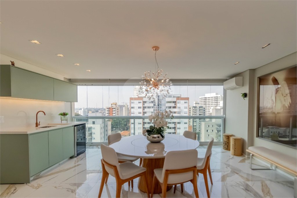 Apartamento à venda com 3 suítes em Vila Mascote, São Paulo, SP