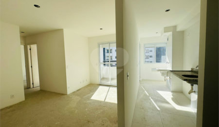 Apartamento à venda com 2 quartos, sendo 1 suíte,  em Vila Rosália, Guarulhos, SP