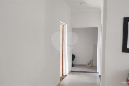 Casa à venda com 6 quartos, sendo 1 suíte, no condomínio Cafezal IV, Itupeva - SP
