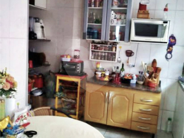 Sobrado à venda com 4 quartos em Parada Inglesa, São Paulo, SP