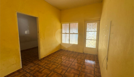 Casa à venda com 4 quartos, sendo 1 suíte,  em Vila Maria, Itapetininga, SP