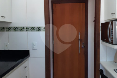Apartamento à venda com 2 quartos em Vila Mazzei, São Paulo, SP