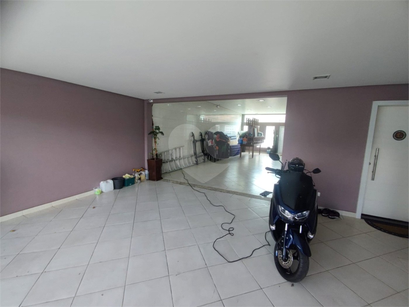 Sobrado à venda com 3 quartos, sendo 2 suítes,  em Vila Pires, Santo André, SP