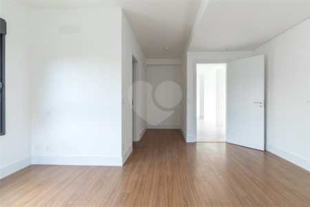 Apartamento à venda com 2 suítes em Jardim Morumbi, São Paulo, SP