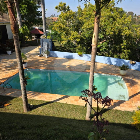Chácara à venda com 4 quartos em Monterrey, Louveira, SP