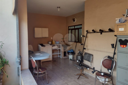 Casa térrea na Vila Prado.