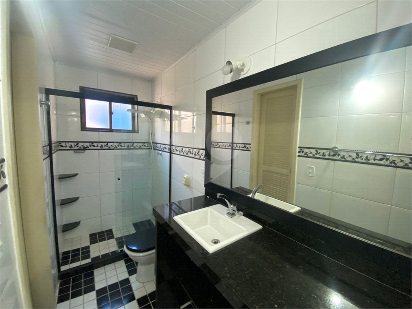 Casa à venda com 2 quartos, sendo 1 suíte, em Campo Grande, Rio de Janeiro, RJ