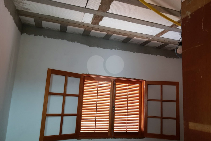 Sobrado à venda com 3 quartos, sendo 1 suíte,  em Santana, São Paulo, SP
