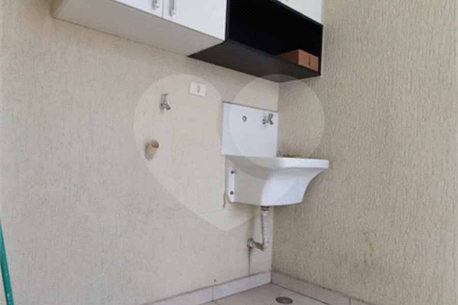 Casa à venda com 2 quartos no condomínio Irmã Filomena, São Paulo - SP