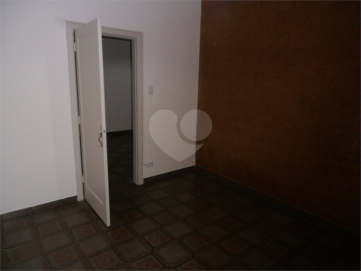 Casa à venda com 7 quartos, sendo 1 suíte, em Perdizes, São Paulo, SP